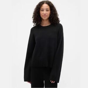 GAP Factory Black Women's Oversized Sweater size M